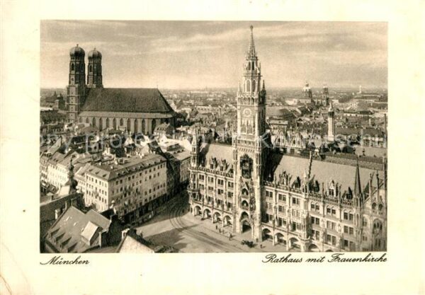Muenchen Rathaus Frauenkirche