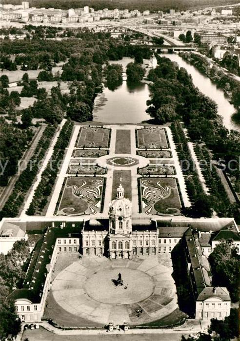Berlin Schloss Charlottenburg Fliegeraufnahme