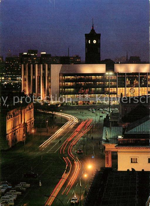 Berlin Palast der Republik Nachtaufnahme Haupt