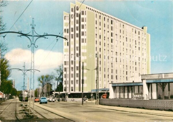 Limhamn Strasse mit Hochhaus