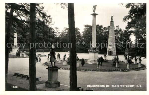 Kleinwetzdorf Heldenberg Denkmal
