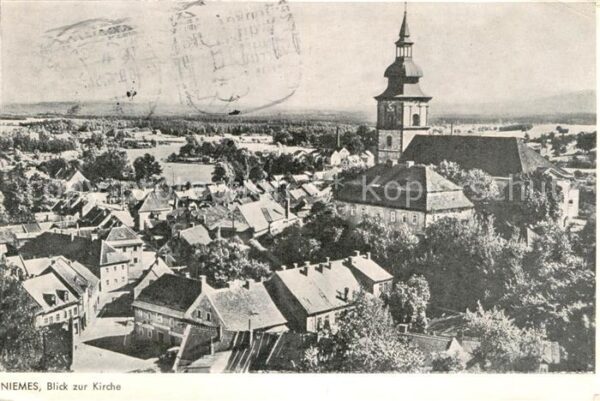 Niemes Blick zur Kirche