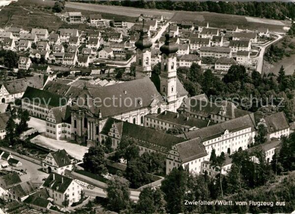 Zwiefalten Wuerttemberg Kloster Kirche Fliegeraufnahme