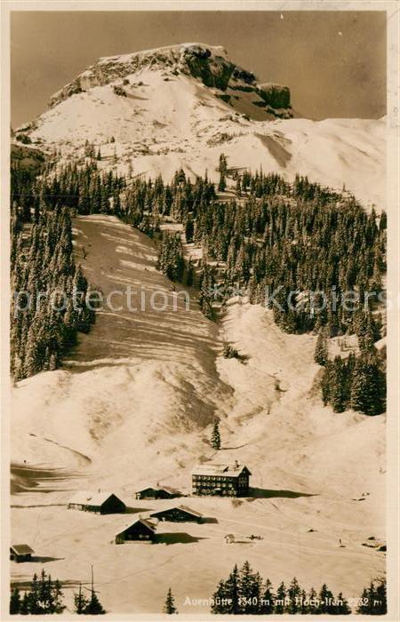 Auenhuette Hirschegg mit Hoch Ifen Wintersportplatz Allgäuer