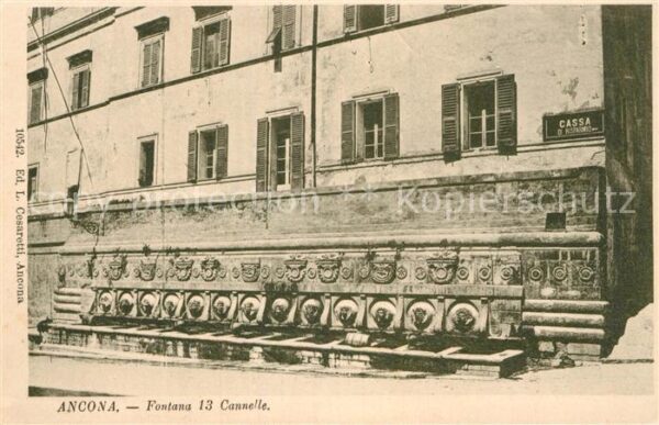 Ancona Marche Fontana 13 Cannelle