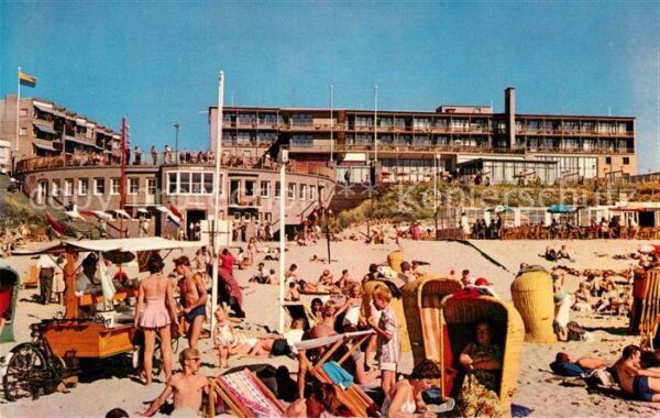Zandvoort Holland Strandgezicht met Hotel Bouwes