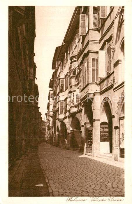 Bolzano Via dei Portici