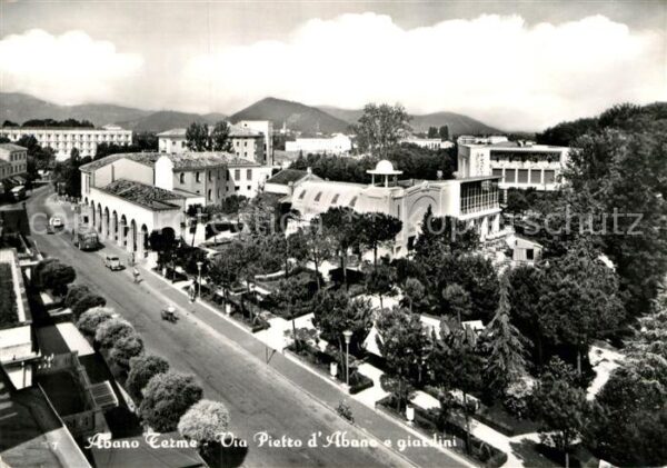 Abano Terme Via Pietro d_Abane e giardini
