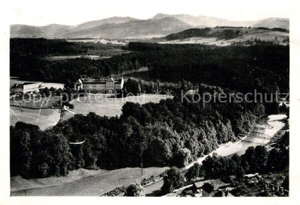 Traunstein Oberbayern Englisches Institut Sparz Fliegeraufnah