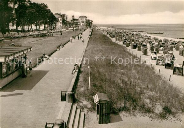 Kuehlungsborn Ostseebad Strandpromenade