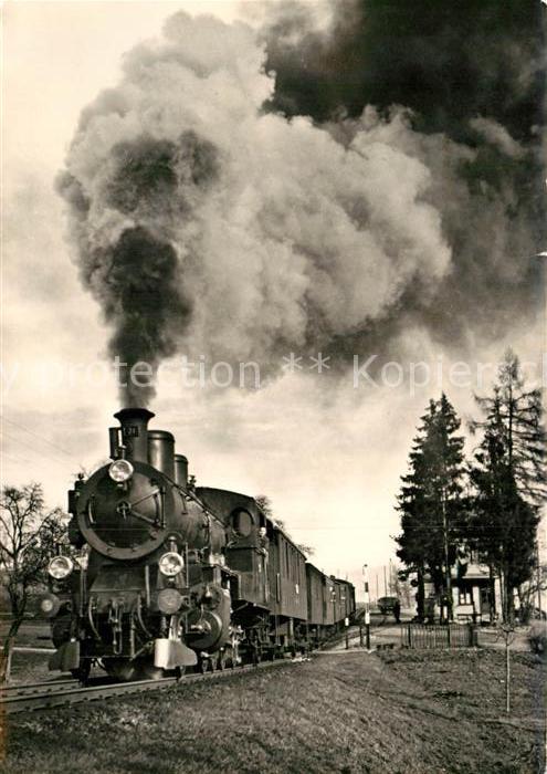 Lokomotive Ed 4/5 mit Personenzug Burghalden