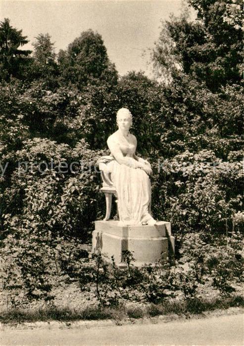 Bad Pyrmont Kurpark Königin Luise Denkmal