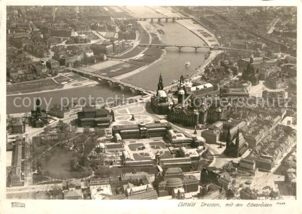 Dresden Fliegeraufnahme mit den Elbbrücken