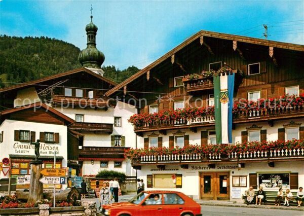 Reit Winkl Partie am Rathaus Bäckerei Brunnen