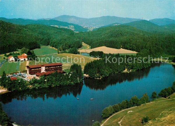 Tittling Dreiburgensee mit Ferienhotel Fliegerau