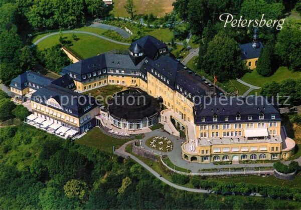 Koenigswinter Fliegeraufnahme Gästehaus Petersberg