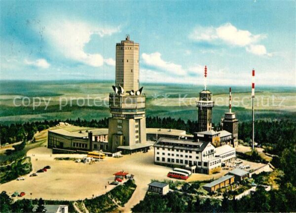 Grosser Feldberg Taunus Fliegeraufnahme mit Fernseh UKW und Fer