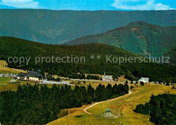 Kandel Breisgau Fliegeraufnahme mit Aussichtspyramide B