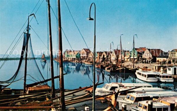 Volendam Hafen