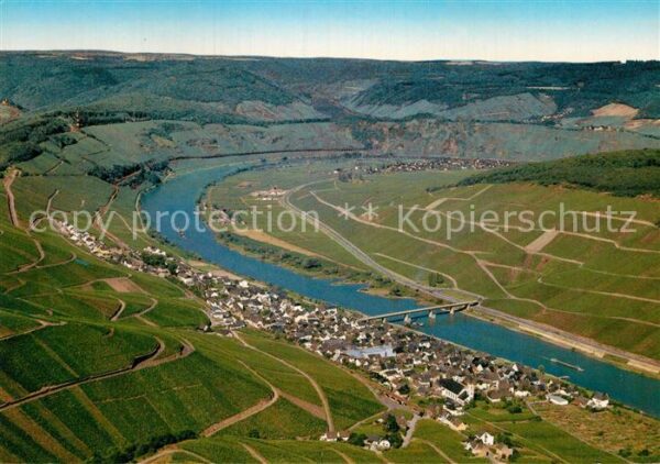 Reil Mosel Fliegeraufnahme mit Pünderich