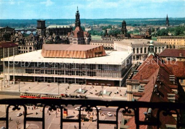Dresden Blick von der Kreuzkirche zum Kulturpal