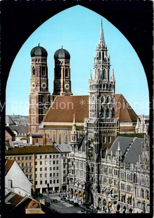 Muenchen Rathaus Frauenkirche