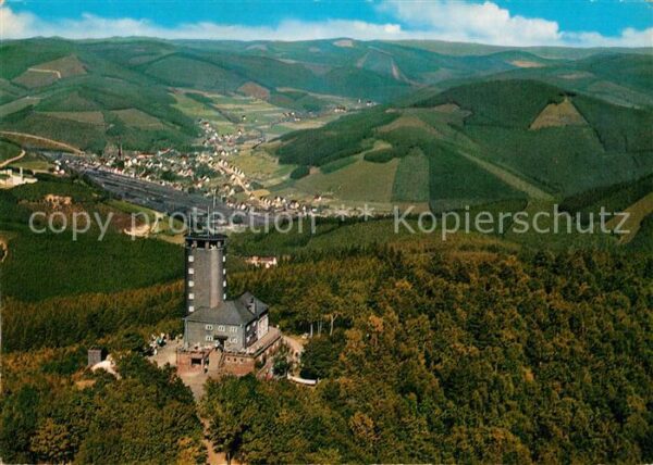 Hohe Bracht Fliegeraufnahme Aussichtsturm