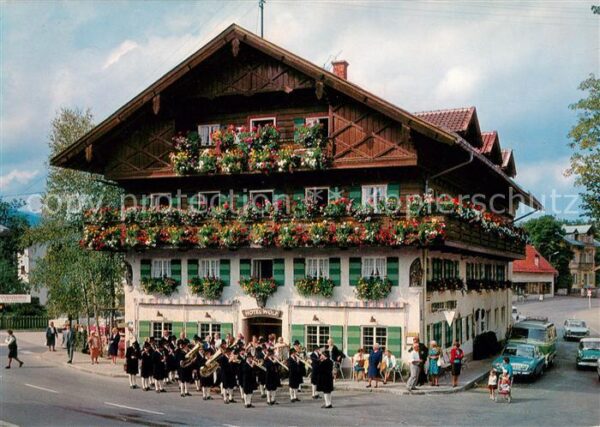Oberammergau Hotel Wolf mit Musikkapelle in Ammergau