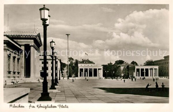 Muenchen Am königlichen Platz