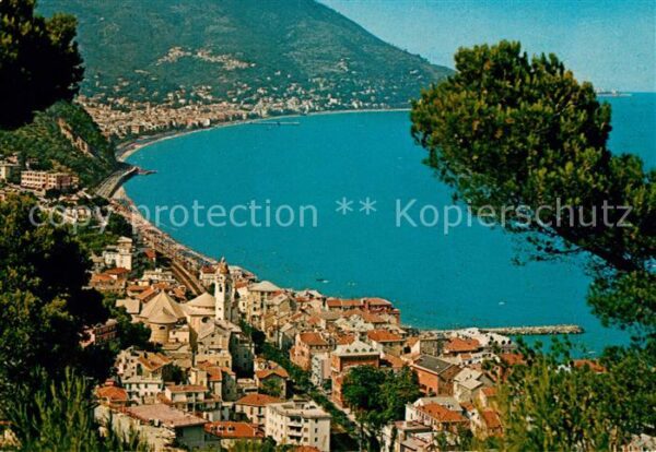 Laigueglia  Riviera dei Fiori Panorama sullo sfondo