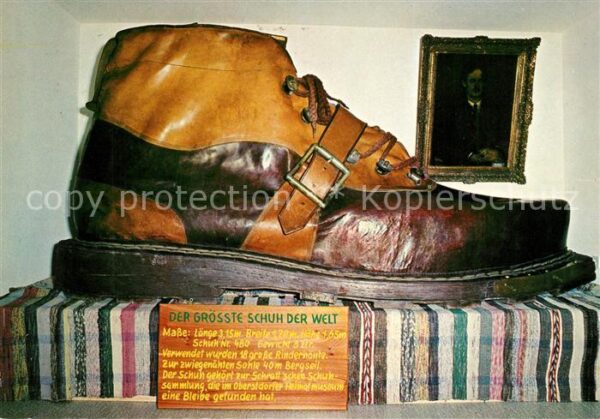 Schuhe Grösstes Schuh der Welt Heimatmuseum Ob