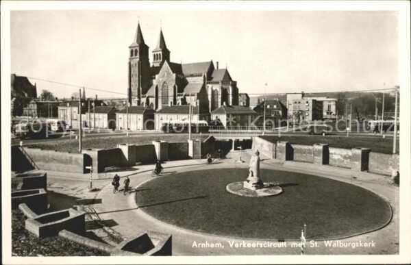 Arnhem Verkeerscircuit St Walburgskerk