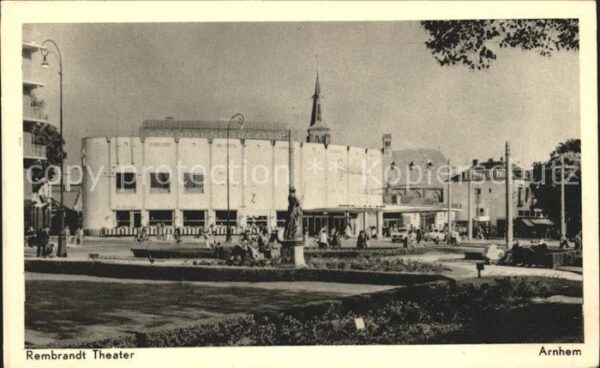 Arnhem Rembrandt Theater Denkmal