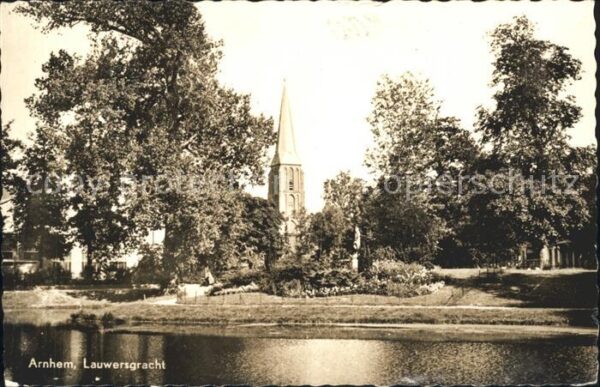 Arnhem Lauwersgracht Kirchturm