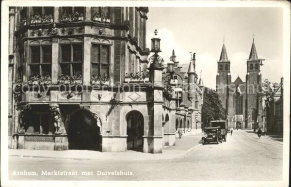 Arnhem Marktstraat met Duivelshuis