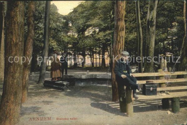Arnhem Steenen tafel