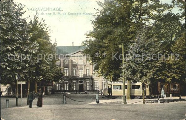 s-Gravenhage Paleis Koningin Moeder Strassenbahn