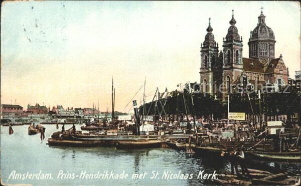 Amsterdam Niederlande Prins Hendrikkade St Nicolaas Kerk Schi