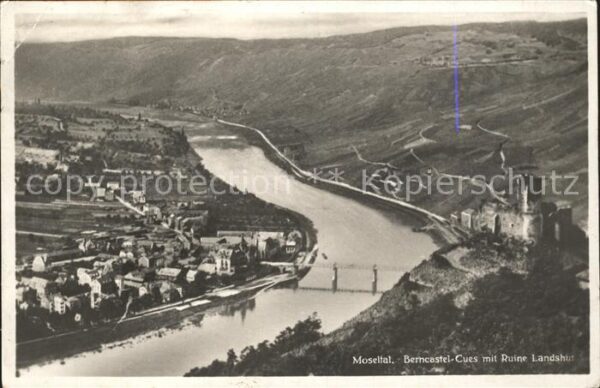 Bernkastel-Kues Mit Ruine Landshut