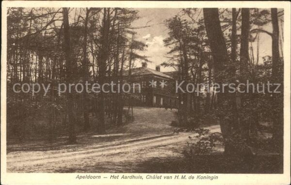 Apeldoorn Het Aardhuis Chalet van H.M. de Koningi