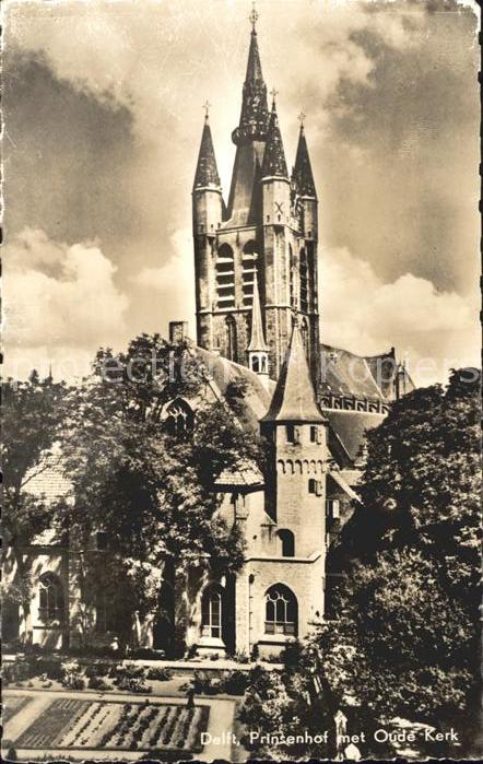 Delft Prinsenhof met Oude Kerk