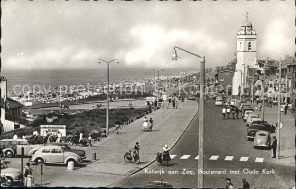 Katwijk Boulevard met Oude Kerk