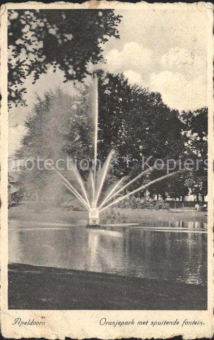 Apeldoorn Orankepark met fontein