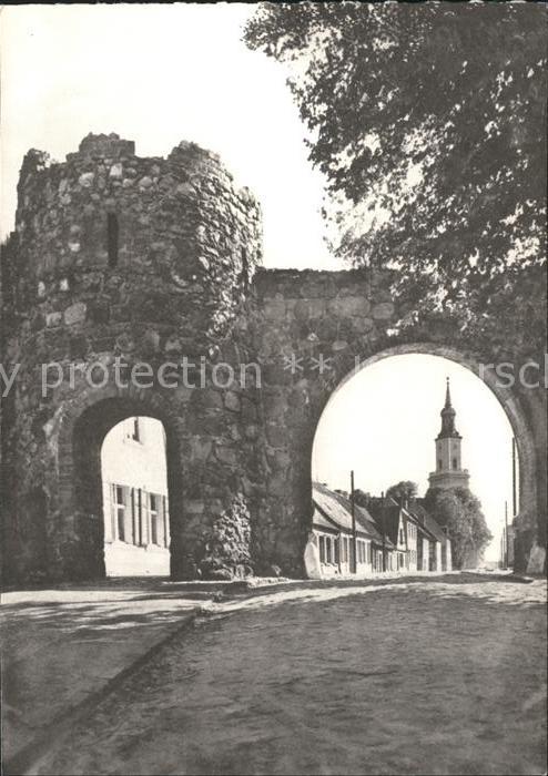 Templin Stadtmauer mit Wiekhaus