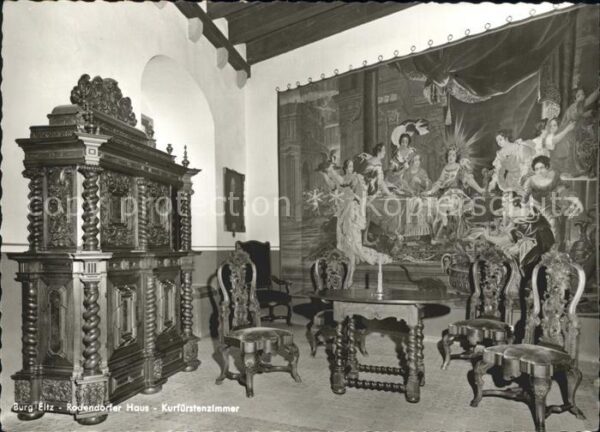 Muenstermaifeld Burg Eltz Rodendorfer Haus Kurfürstenzi