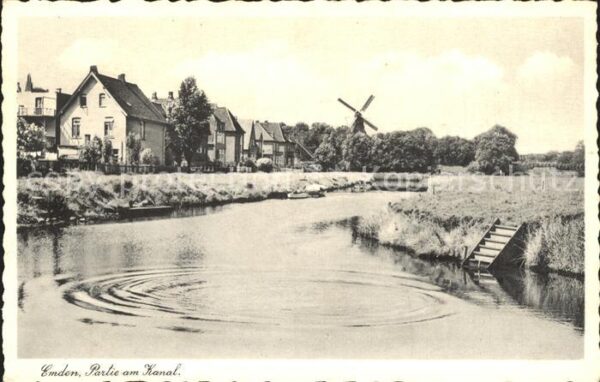 Emden Ostfriesland Partie am Kanal Windmühle