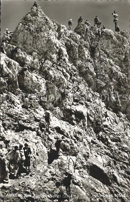 Bergsteigen Klettern Aufstieg Zugspitzgipfel Foto-H.-Huber-N