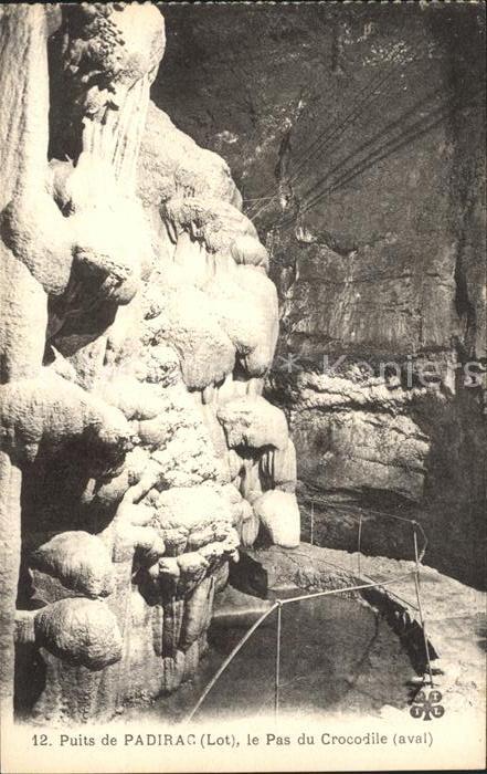 Hoehlen Caves Grottes Puits de Padirac Pas du Crocodile