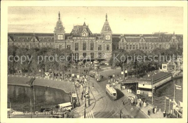 Strassenbahn Amsterdam Centraal Station