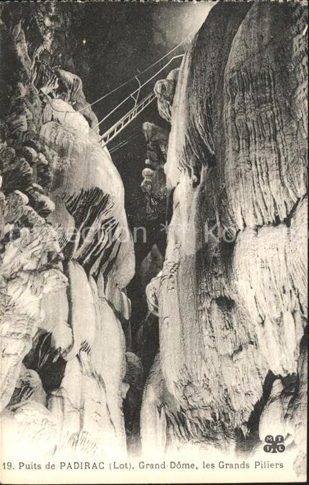 Hoehlen Caves Grottes Puits de Padirac Grand Dome Grands Pili